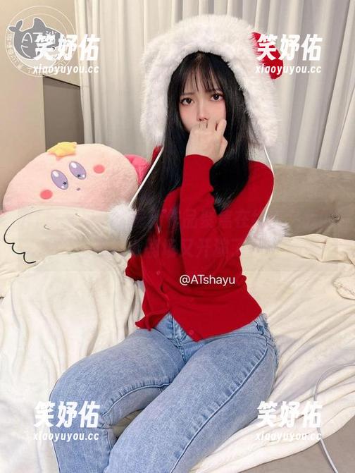 AT鲨 AT鲨又来了,最新作品聚焦在纯白,我的内心小剧场又开演了。