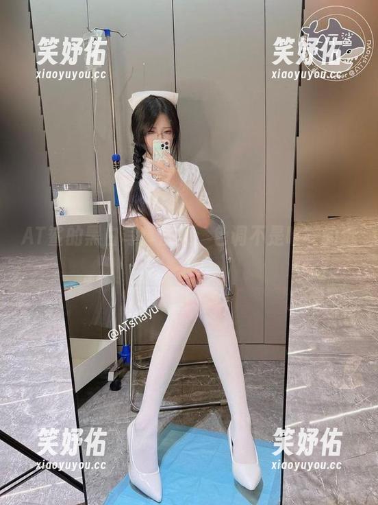 AT鲨 AT鲨的黑白写真合集:色调不是唯一的选择