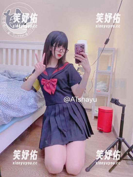 AT鲨 最新套装,AT鲨的穿搭逻辑真是耐人寻味。