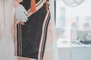 Bambi(밤비)带着她的最新夏日圣诞女孩合集，季节的界限被打破了呀。