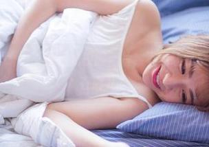 GIRLT果团网 – 看王语纯的校服照片，不免让我感叹，当年的我在哪儿？