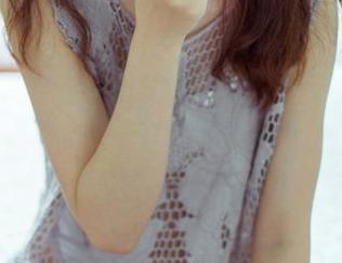 GIRLT果团网 – 蜜桃Q妹儿的空姐逆袭：私房图包是我最好的机票！