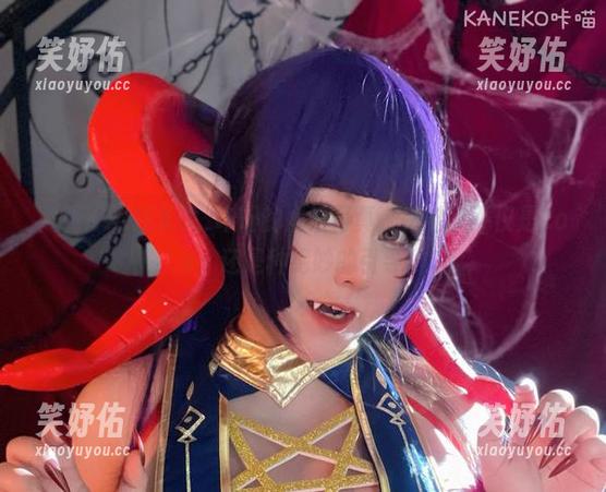 KANEKO_咔喵 一张KANEKO_咔喵的姐姐写真,感觉这不仅是cos,还是种绝妙的引导。