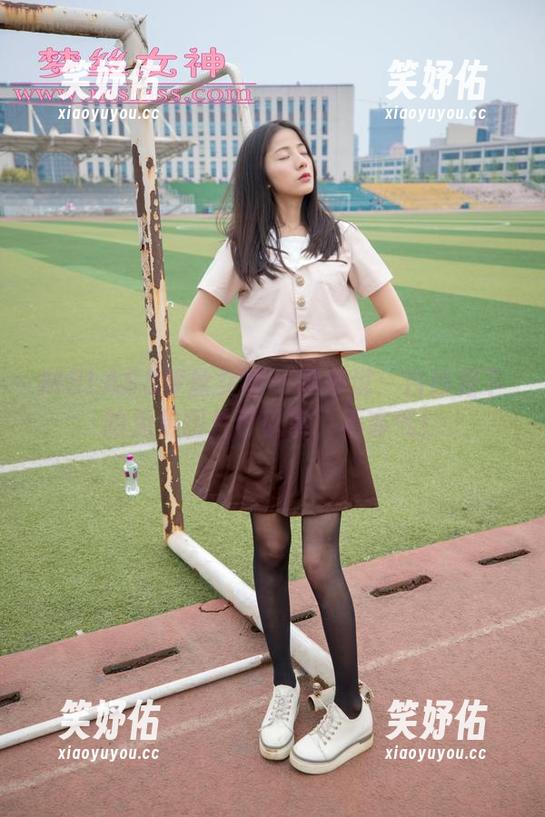 MSLASS梦丝女神-莎莎 MSLASS梦丝女神 - 莎莎说:白纱裙下的免费图片可以拿,不客气!