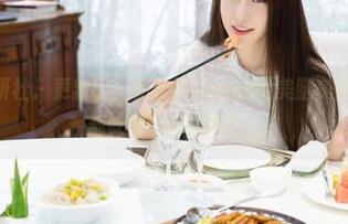 MiStar魅妍社 – 更新了！杨晨晨sugar的美腿美图，光看图片我都觉得自己腿没救了。