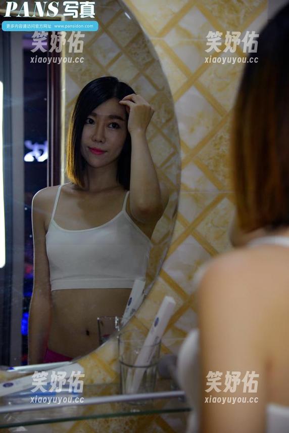 PANS摄影-小彤 PANS摄影 - 最新写真集小彤水手服:打破次元壁,来点新鲜的水手风吧