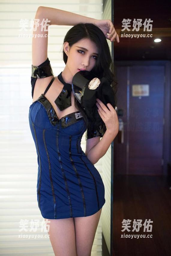 TuiGirl推女郎 - 浴缸里的胡允儿，分享的不止是影像，还有那微微泛红的脸蛋和细腻的水波。