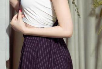 UGirls尤果网 – 原图不止红裙而已,这里还有慕羽茜微妙的小表情