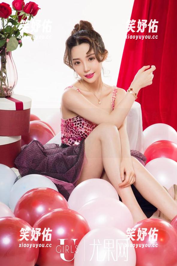 UGirls尤果网-杨晨晨 UGirls尤果网 - 说实话,杨晨晨的白色写真里总有种难以言喻的吸引力,眼里只有她的人,你们真的看得到吗?