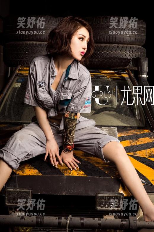 UGirls尤果网-金美子 UGirls尤果网 - 拍摄金美子体操服,私拍美图里居然有个失控的剪刀手?