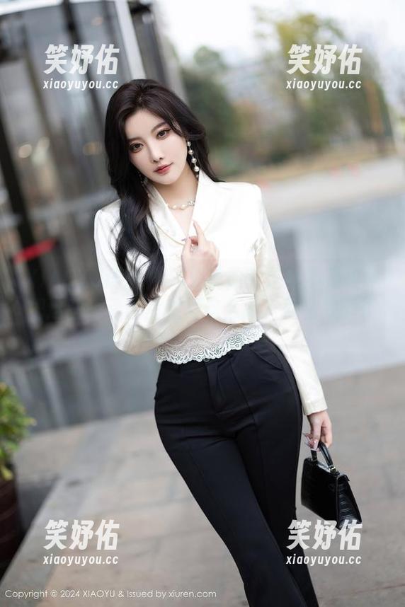 XIAOYU语画界-徐莉芝 XIAOYU语画界 - 你说徐莉芝是不是故意把这些高清图片拍得这么撩?秘密太多了。