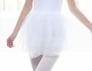 Xiuren秀人网 – 翻阅Betty林子欣的少女画册:每一张美图都像是写给我的情书