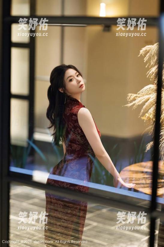 Xiuren秀人网 - 这套图，难道是CherryBlessU偷天换日的杰作？晚礼服+她=绝配！