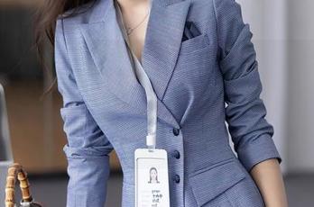 Xiuren秀人网 – 吓死人，原来‘Milk大萌’就是这女孩的别名！速来剖析她的最新写真集！