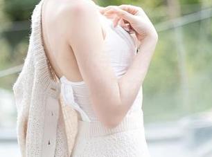Xiuren秀人网 – 水手服资源？于诺诺ise不仅仅是穿衣服，她是在演绎一种生活。