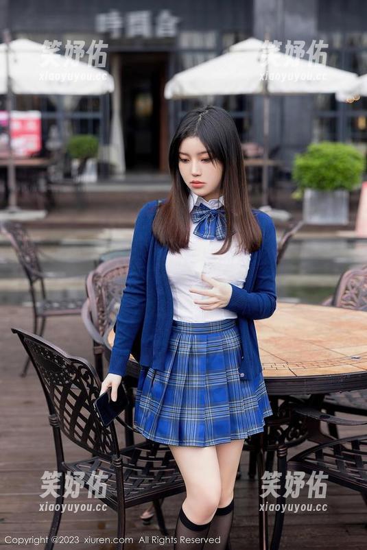 Xiuren秀人网-刘婷婷 Xiuren秀人网 - 刘婷婷的私房图集:女仆角色扮演的新主角——她!