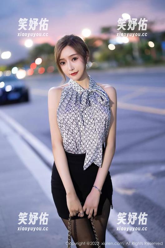 Xiuren秀人网-大橘BBKira Xiuren秀人网 - 网盘里的大橘BBKira女仆,下载完需要再加魔法吗?