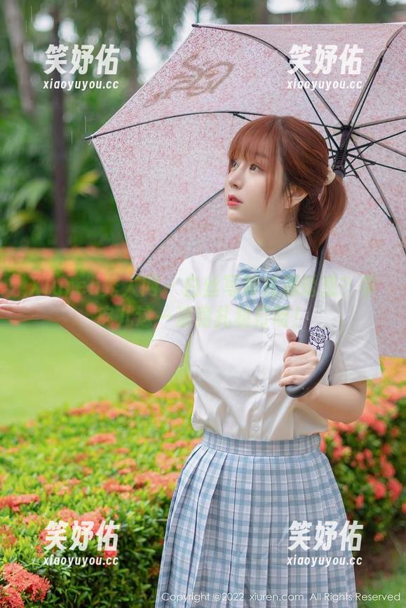 Xiuren秀人网 - 白丝写真充满诱惑？李宓儿这一波稳扎稳打呀！