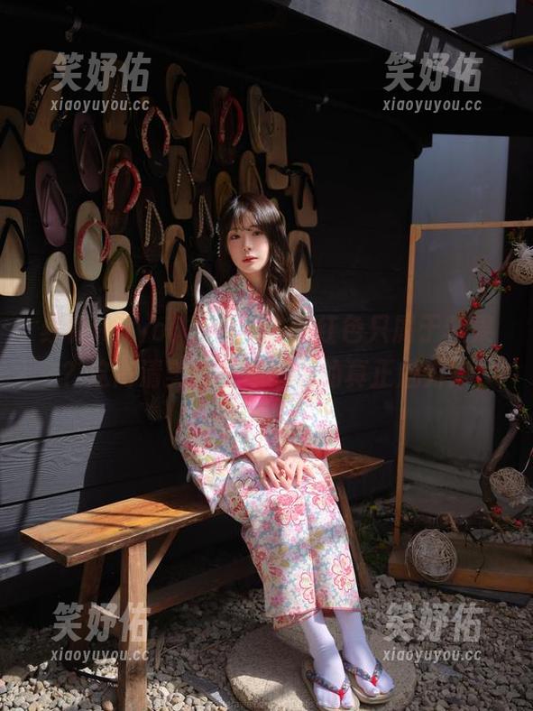 红裙wuyo(우요)：谁说红色只属于苹果？这高清美图教你红色的真正魅力！