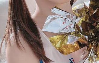 私拍探戈，いくみ(育美)在护士服中优雅晃动，像极了不经意的偶遇