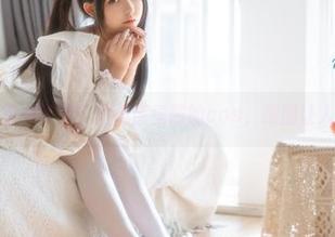 谁说睡衣不能很有型?六味帝皇酱的cos,原图让人欲罢不能。