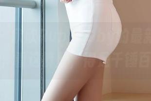 嗲囡囡 – 欣欣Rubybaby的最新牛仔裤写真集,看这裤型,得是千锤百炼啊!
