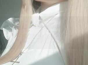 疯狂时刻!女主K的死库水,供你品味的无圣光图片!