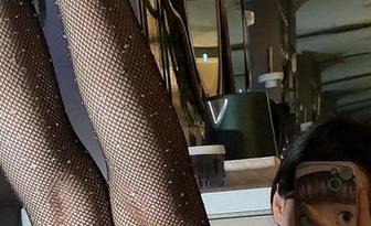 微密圈 – 原图惊艳，蓝色旗袍下的女刺客，心机满满！