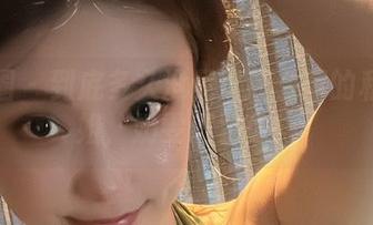 微密圈 – 到底多久没见过这么撩的私房御姐，奶雯满足你！