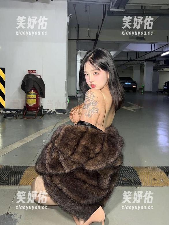 小u优优子 微密圈 - 当小u优优子变身厨娘,连写真也带点咸味!