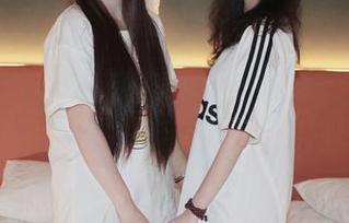 小众视觉 – 小薯条的少女照片合集——虽然都是少女的姿态,浑身上下却透着一丝成熟。