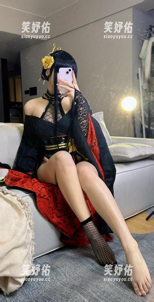 小瑶幺幺 小瑶幺幺运动了吗?运动服穿在身,美图上线,别忘了点赞哦~