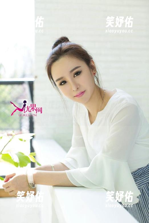 尤果网-Zora若拉 尤果网 - 私房作品有个传说,Zora若拉的旗袍带着一丝不羁的气息。