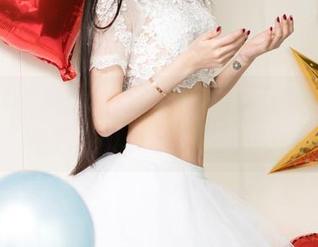 尤果网 – 黛熙儿连体衣照片：让你明白，不只是穿衣服这么简单！