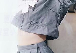 尤蜜荟 – 更新来了！教室里的陈宇曦，由课堂小姐姐转型为写真女神