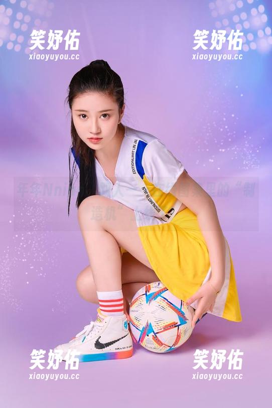 年年Nnian 年年Nnian,双人——在线图集里的“制造机”上线了!
