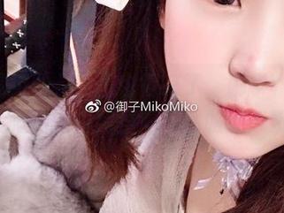 既然是免费，原图也得来了，御子Yumiko和她的白裙整得让我脸红心跳