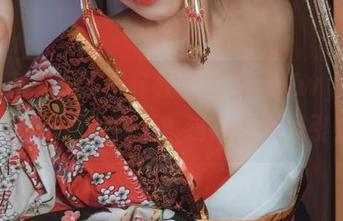 有没有人跟我一样被无颜小天使wy的“套装”美图怼到了?这得多有吸引力!
