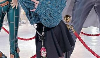 月城委员会的兔女郎cos图册:这画面,确实有点小❀(红心)。