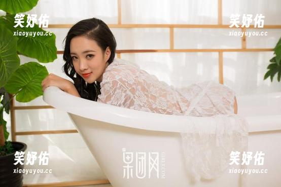 果团网-王语纯 果团网 - 哎呀,王语纯的白衬衫合集,居然还有这种操作!