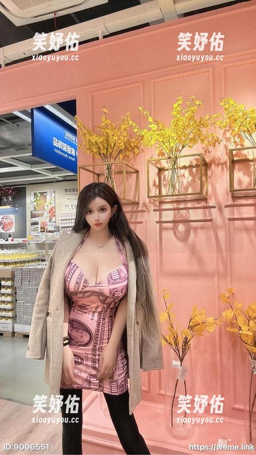 梦露veronica 微密圈 - 梦露veronica在浴缸里的更新,照片比我家的天花板还高!