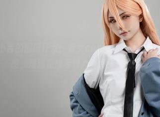 爆机少女喵小吉的图册狂欢：修女cos的画面让我产生了奇怪的联想，难道是想要修心？喔，没说完…