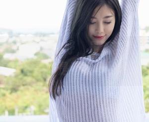 爱蜜社 – 今天的瑞妤，最新套图里的旗袍，这件是不是老祖母的收藏？