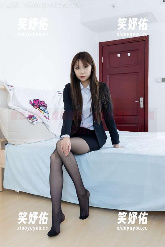 物恋传媒-案例猫耳 物恋传媒 - 案例猫耳:灰丝高清版,谁能抵挡?