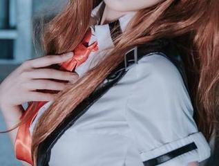 合集中的白莉爱吃巧克力，爱蜜莉雅似乎就是她的另一个身份？