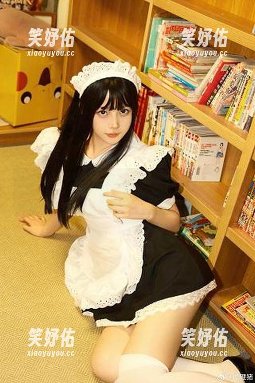 白莉爱吃巧克力的裤里丝写真：你敢说的她都不会怕