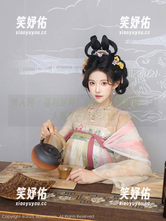 秀人网-小探戈 秀人网 - 福利时间!小探戈原图红裙,让人再看一眼的诱惑