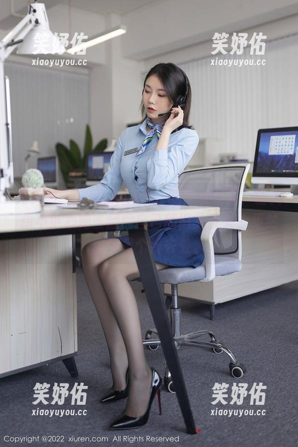 秀人网 - 文芮jeninfer的少女写真，让人想不小心跑去翻翻自己的旧文件夹，果然图库是个好去处。