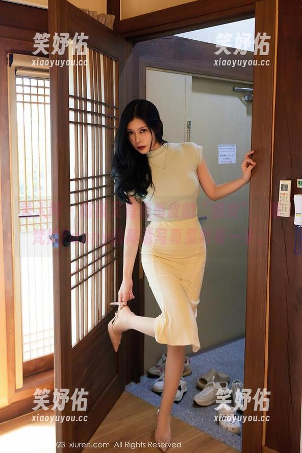 秀人网-陈梵妮Fanny 秀人网 - 高级又有点俏皮的“修女”,陈梵妮Fanny的高清写真果然有一手。