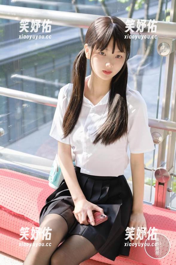 稚乖画册-夜夜 稚乖画册 - 深入馆藏:夜夜与死库水的图库奇遇记